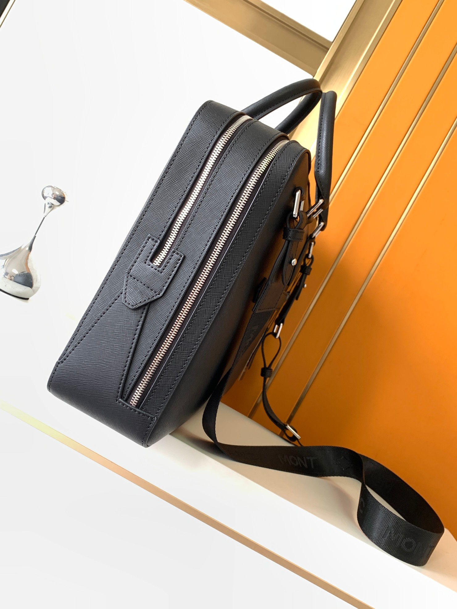 Luxury Men's Top-Handle Bags P - Luxury Zipper Bags ulasan dan harga